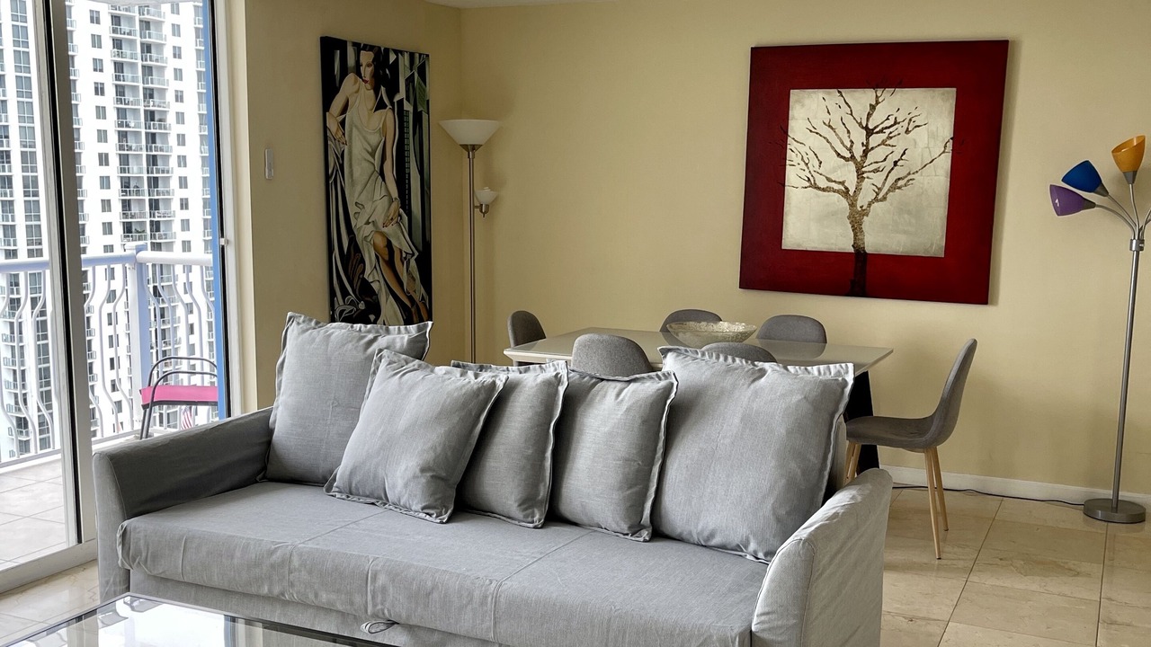 Photo of Livingroom in Brickell