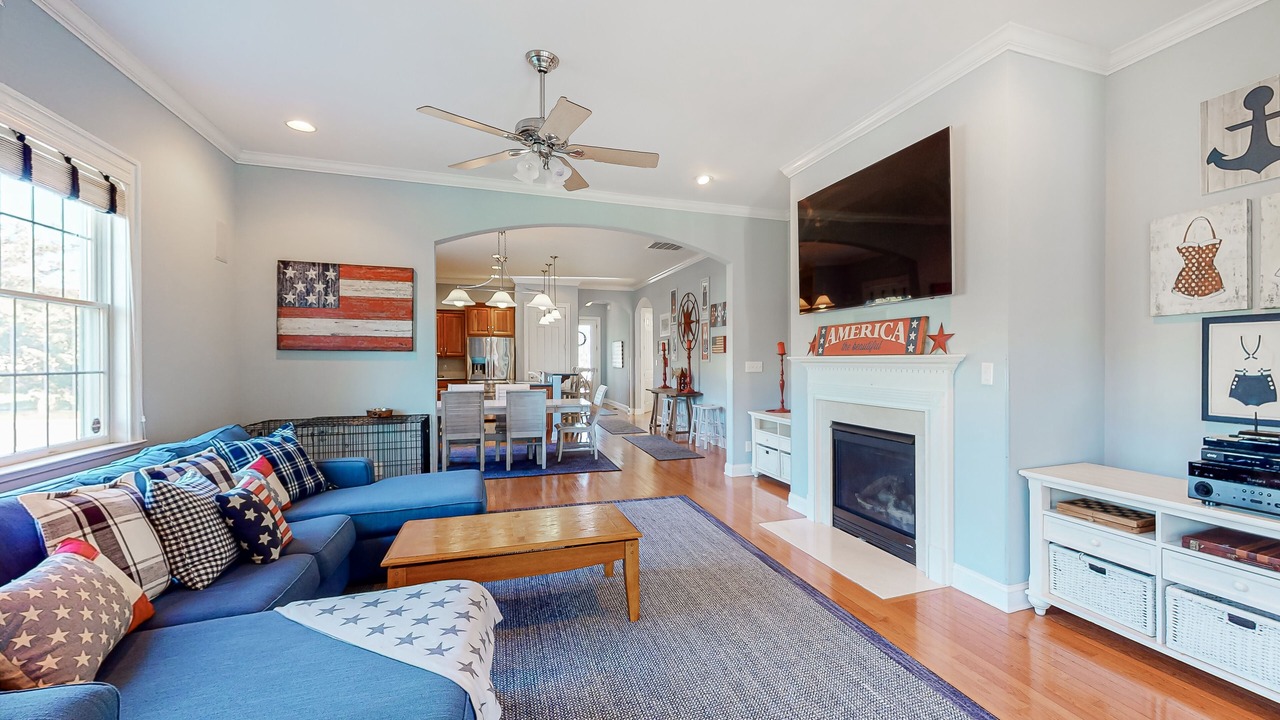 Photo of Livingroom in The Commons