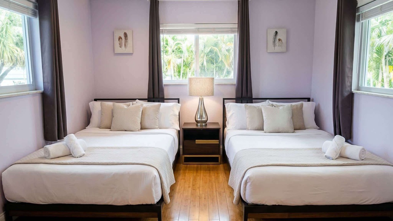 Photo of Bedroom in River Oaks