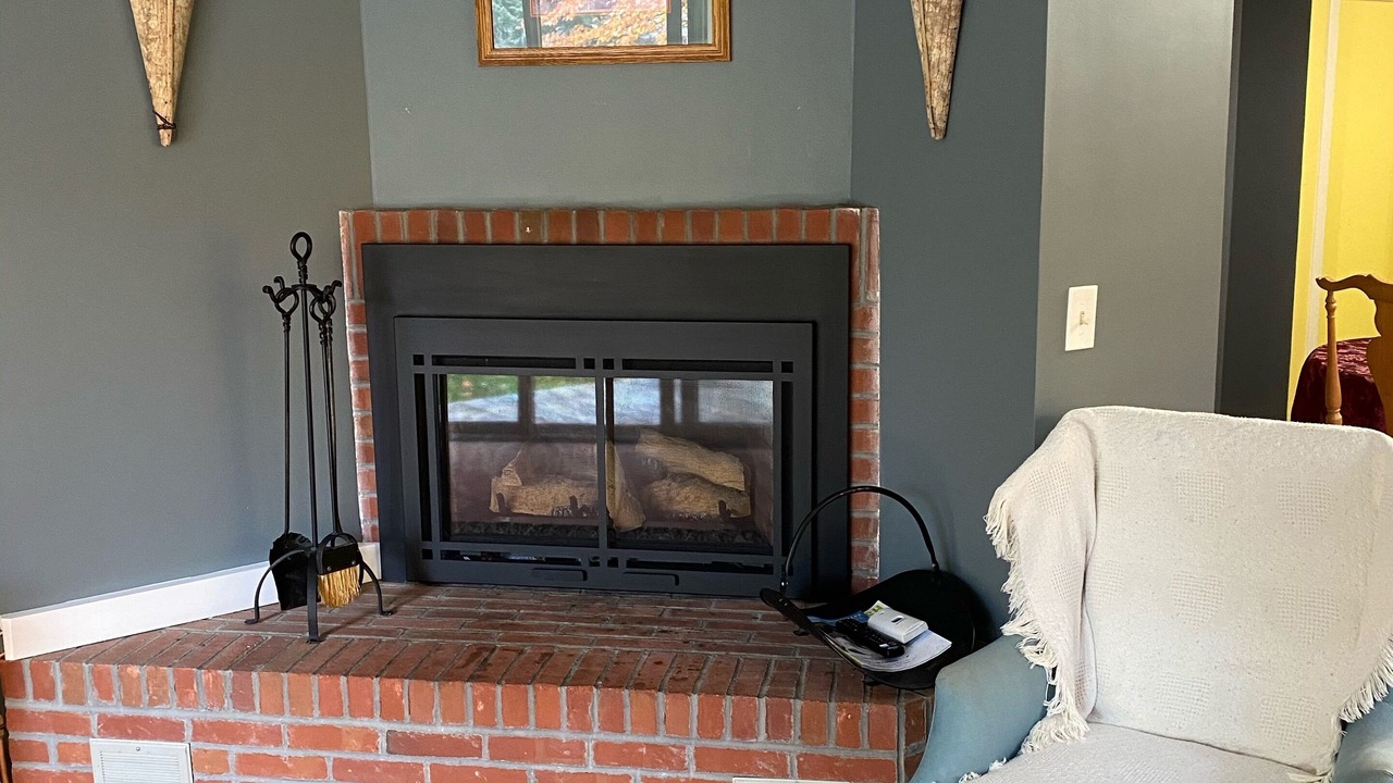 Photo of Livingroom in Warren