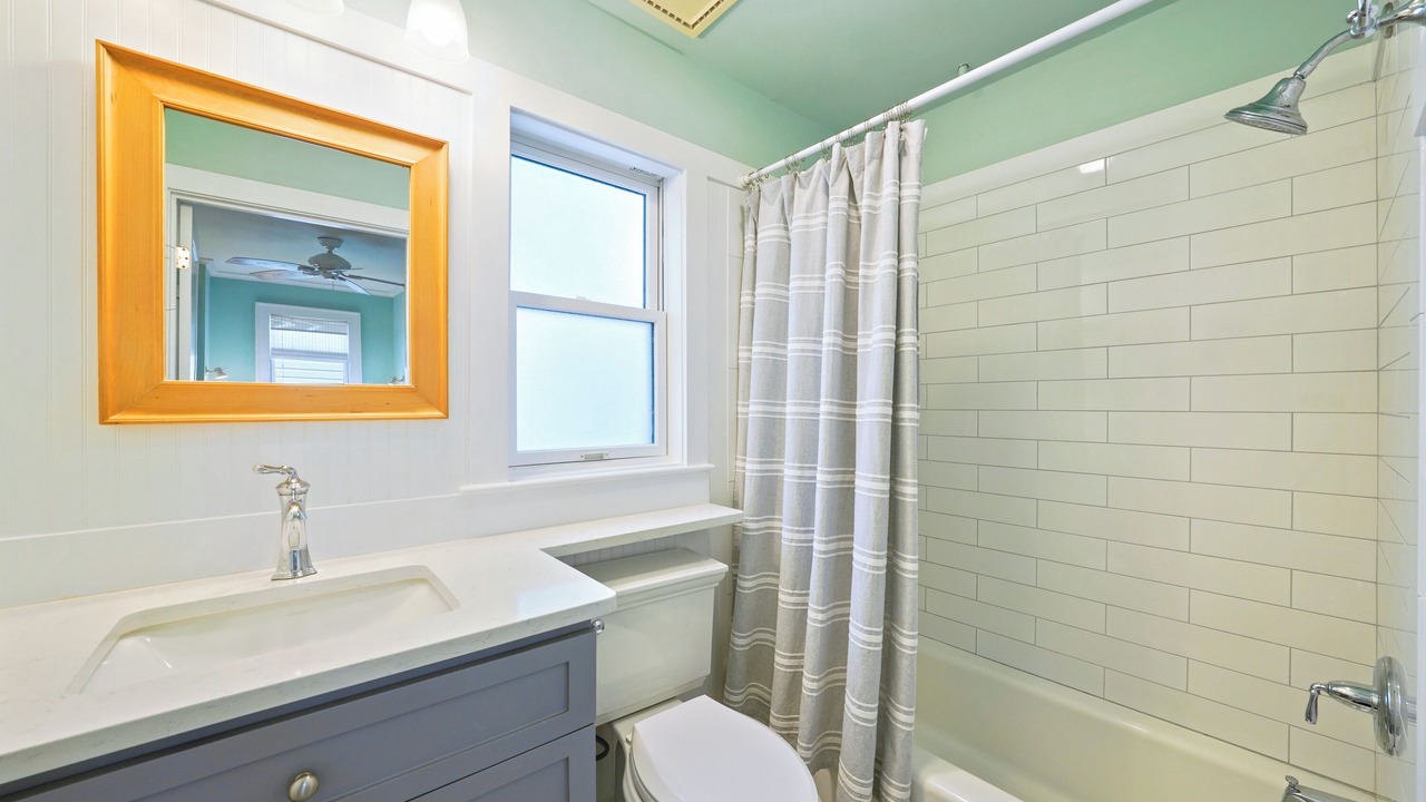 Photo of Bathroom in Seaside