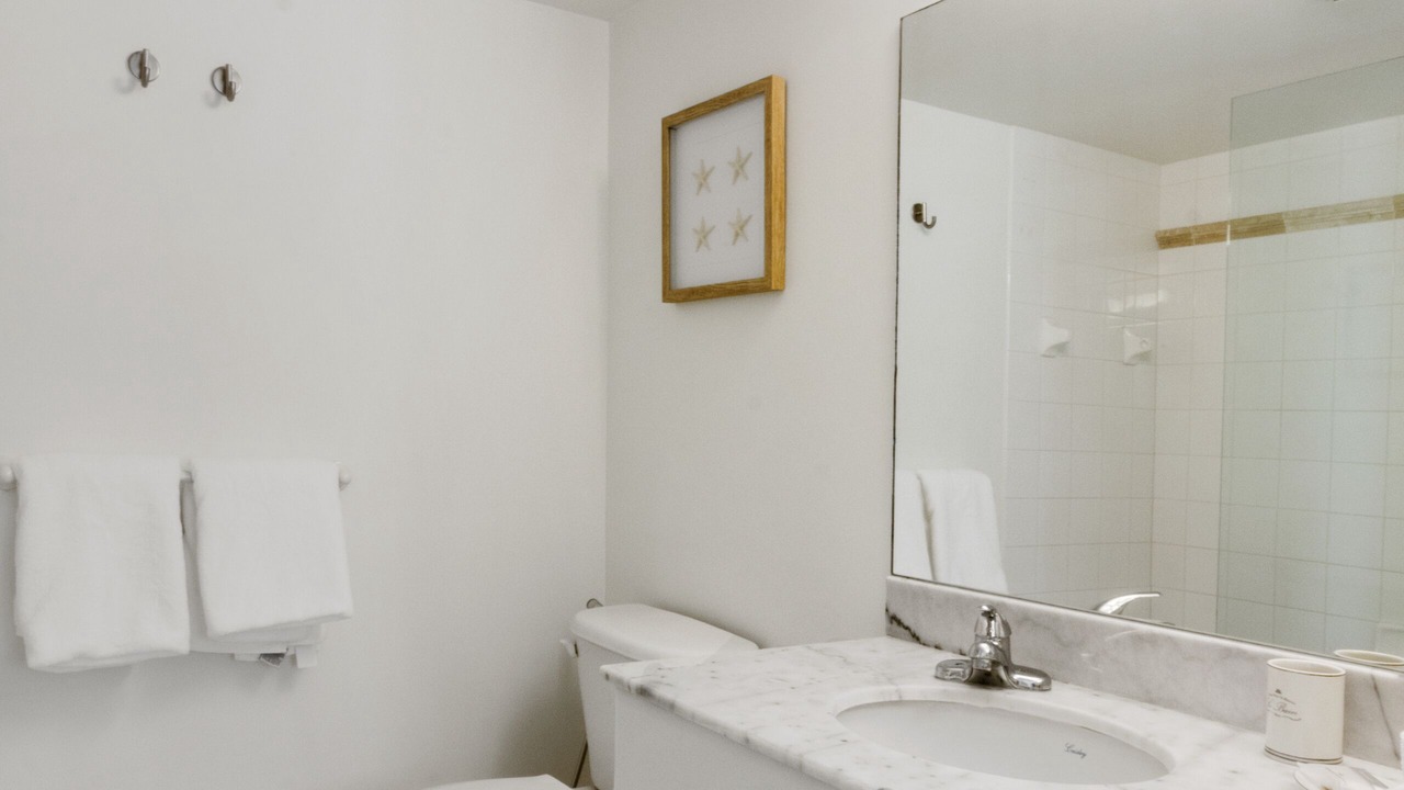Photo of Bathroom in Brickell