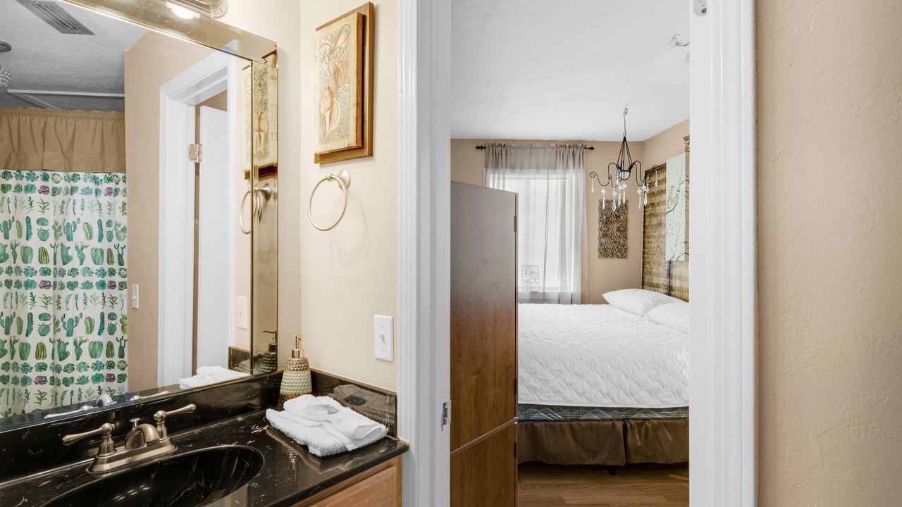 Photo of Bathroom in Holiday Beach
