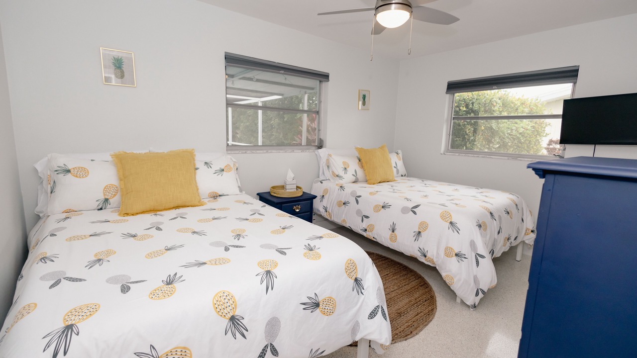 Photo of Bedroom in Yacht Club