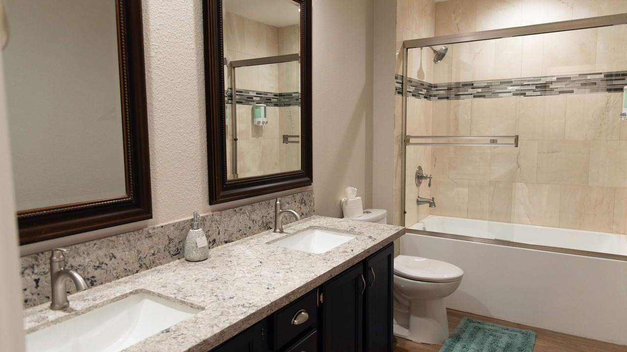 Photo of Bathroom in Green Valley