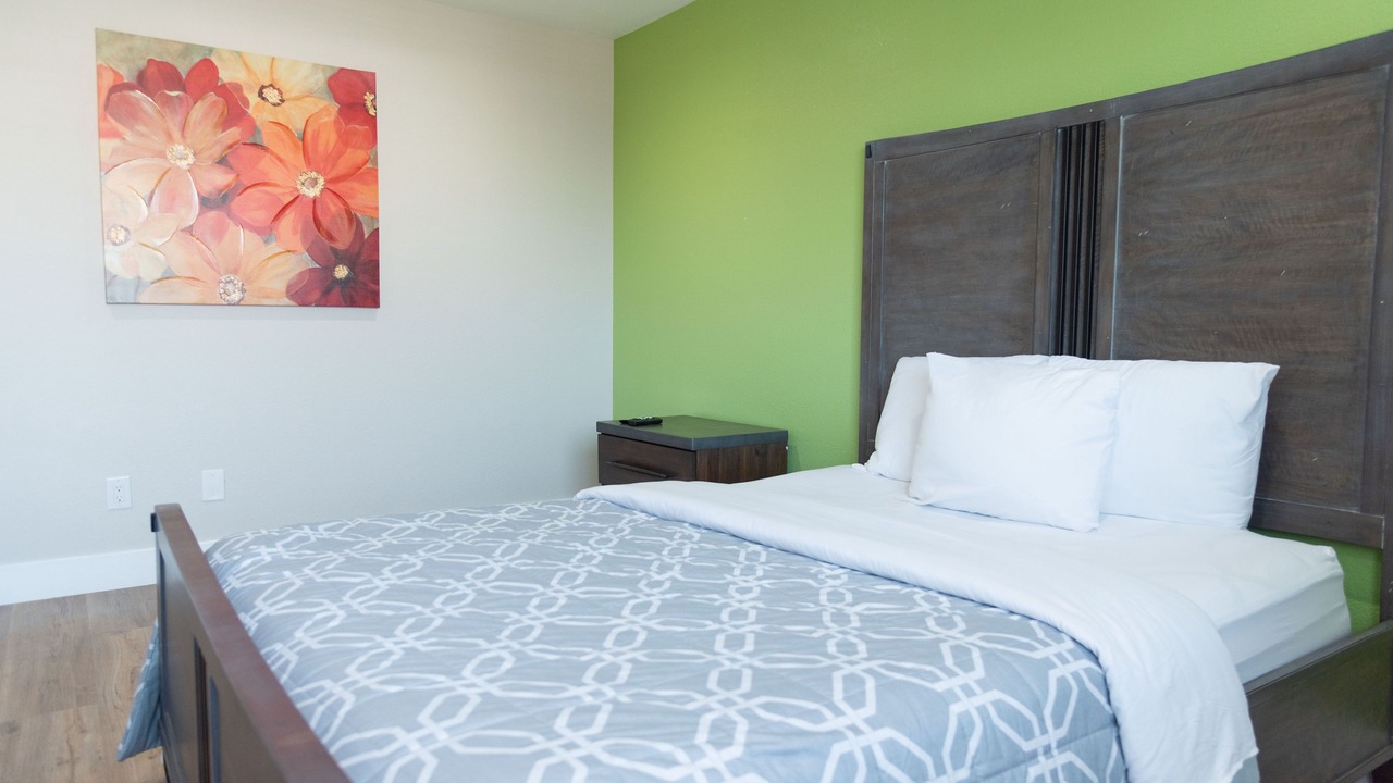 Photo of Bedroom in Green Valley