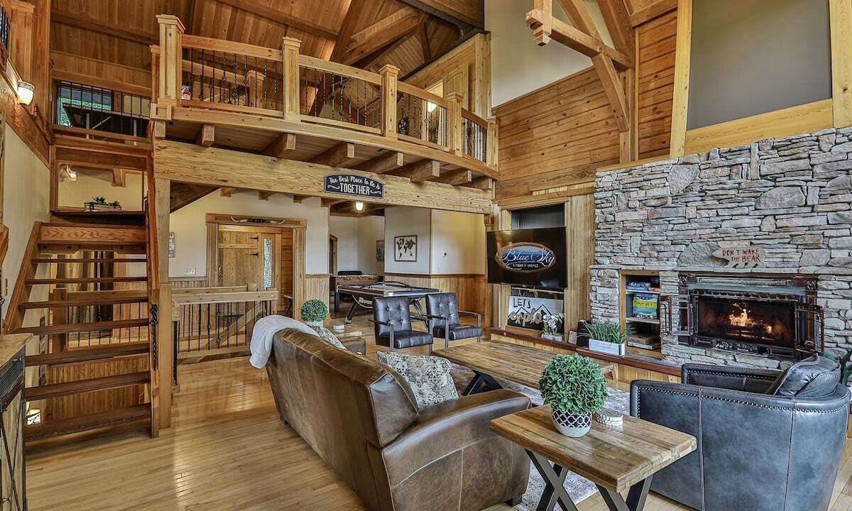 Photo of Livingroom in Talking Rock