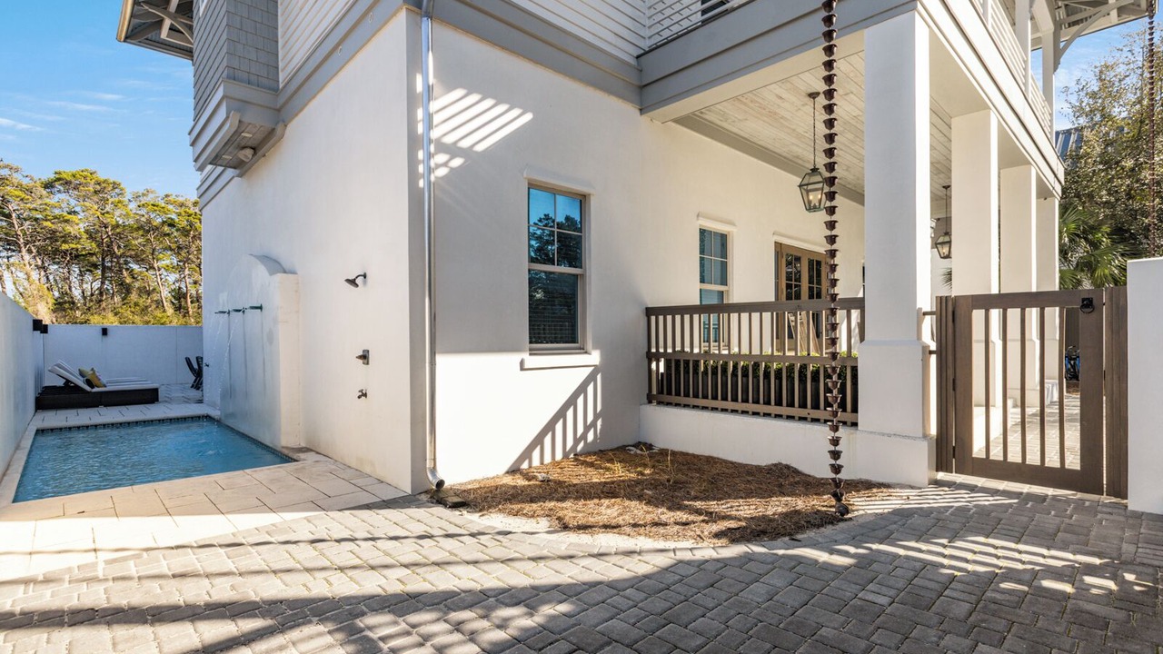 Photo of Patio Balcony in Inlet Beach