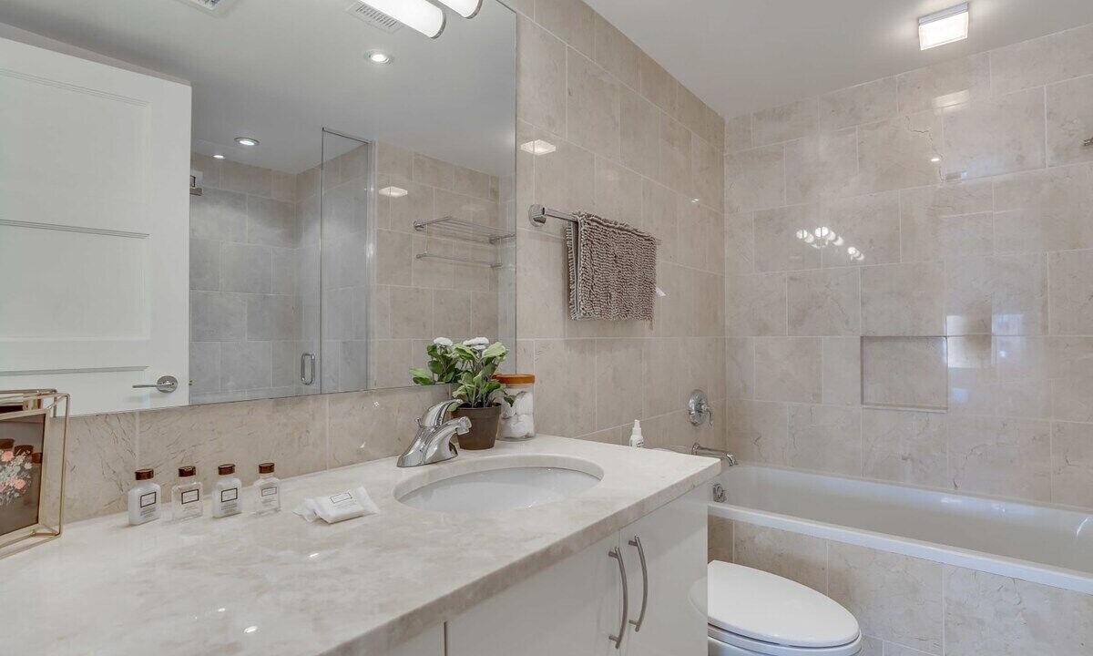 Photo of Bathroom in Chinatown