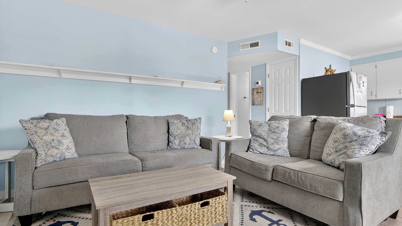 Photo of Livingroom in Topsail Beach