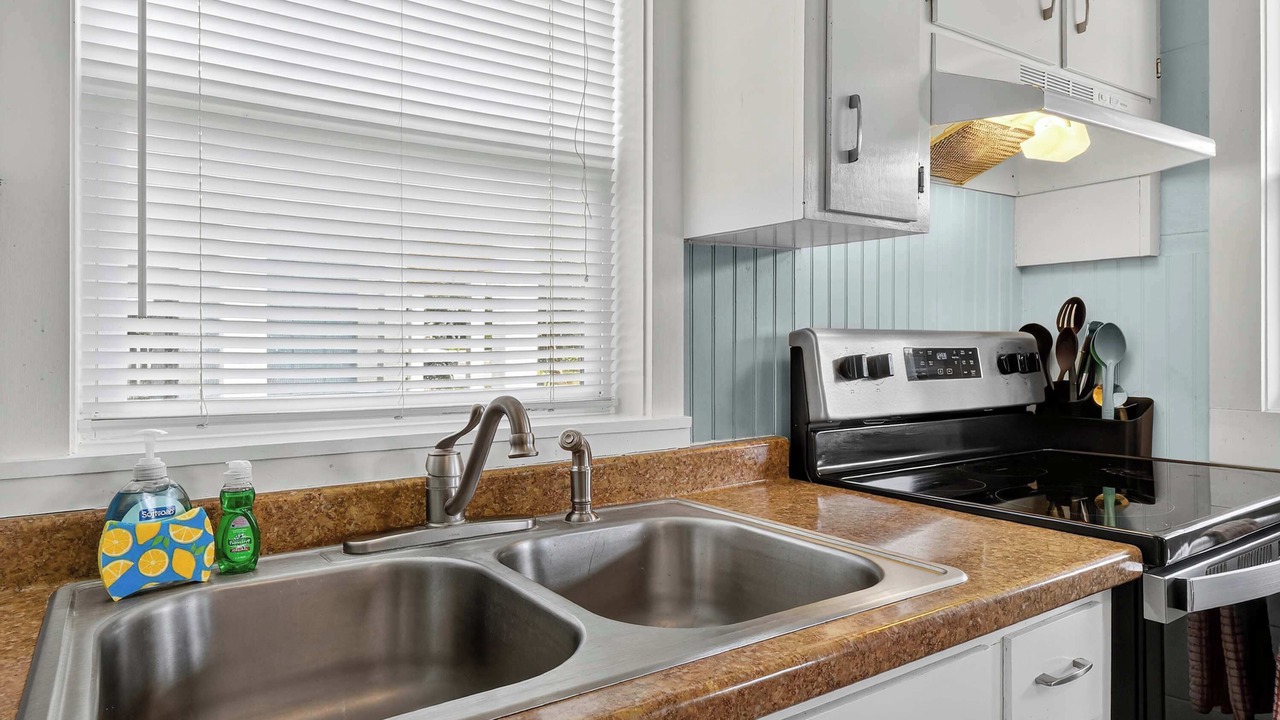 Photo of Kitchen in Topsail Beach