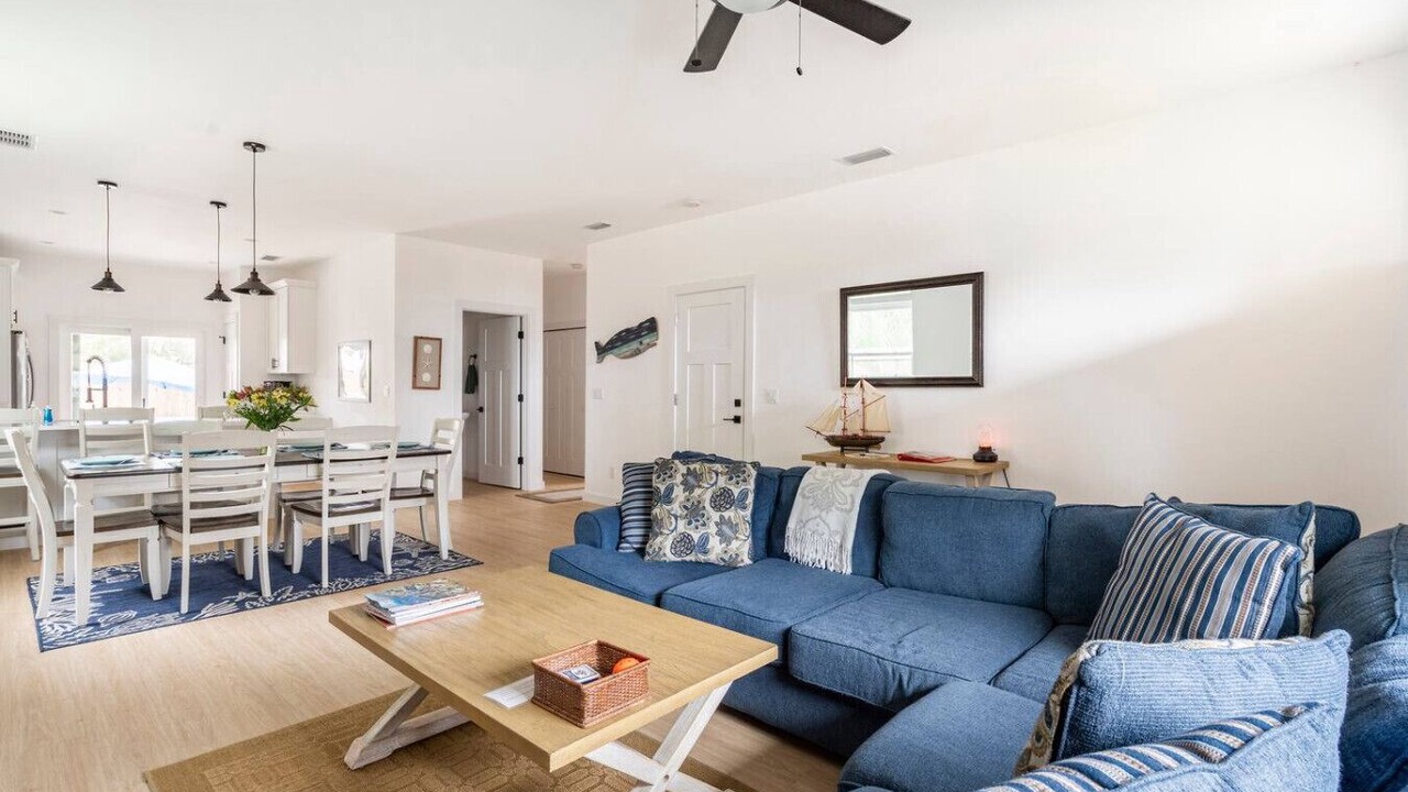 Photo of Livingroom in St. Augustine Beach
