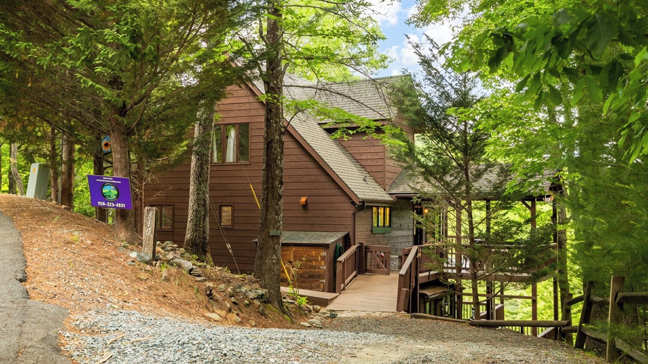 Photo of Outdoor in Deep Gap
