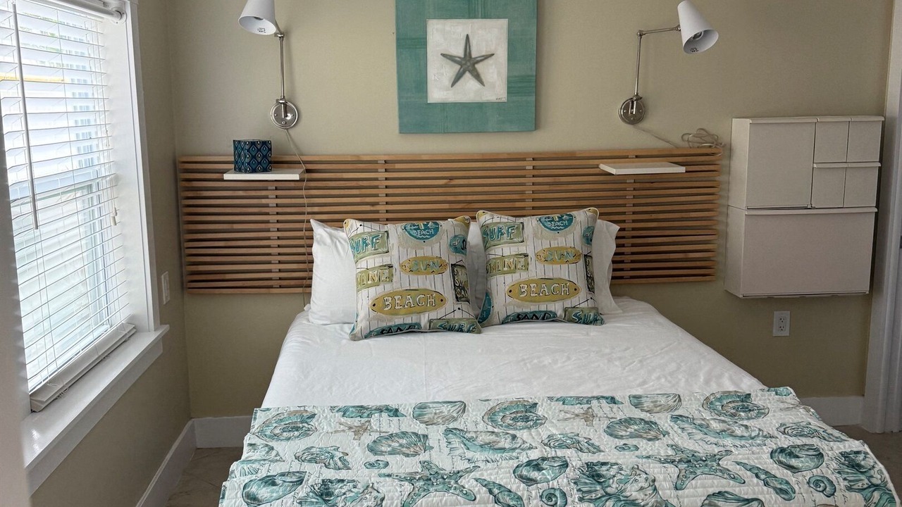 Photo of Bedroom in Pass-a-Grille