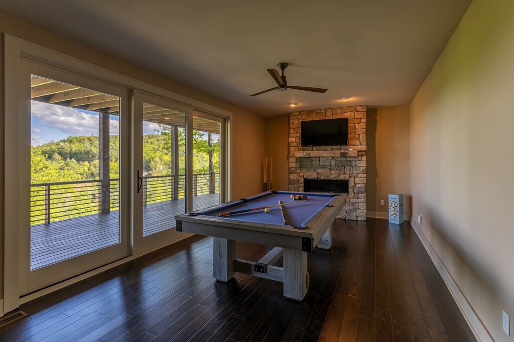 Photo of Livingroom in Deep Gap
