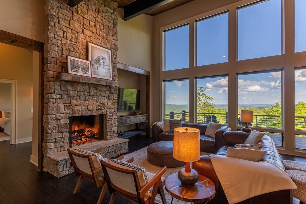 Photo of Livingroom in Deep Gap
