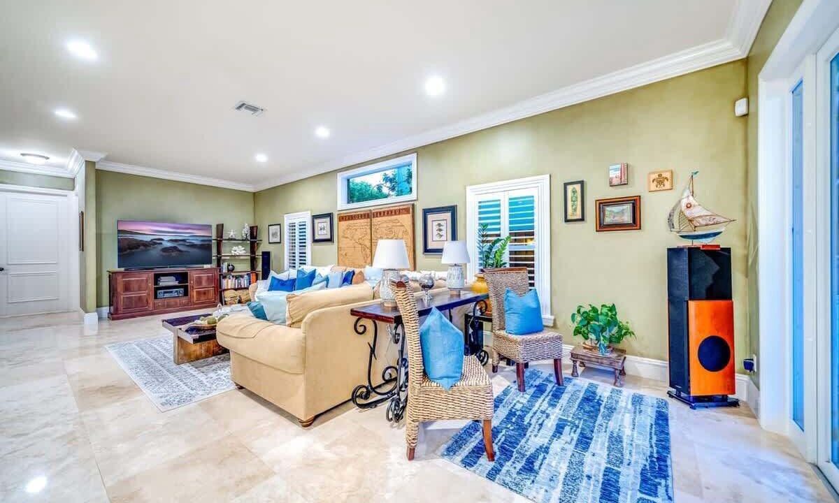 Photo of Livingroom in Victoria Park