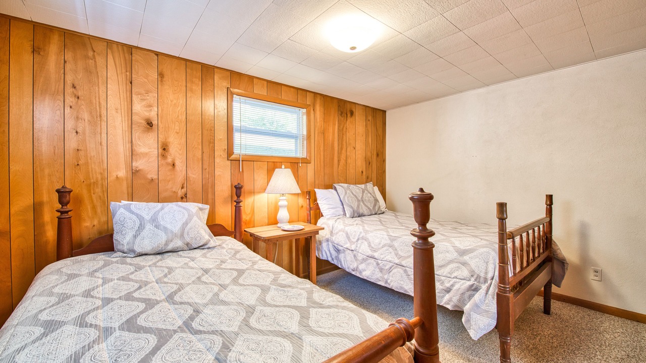 Photo of Bedroom in Lake Junaluska