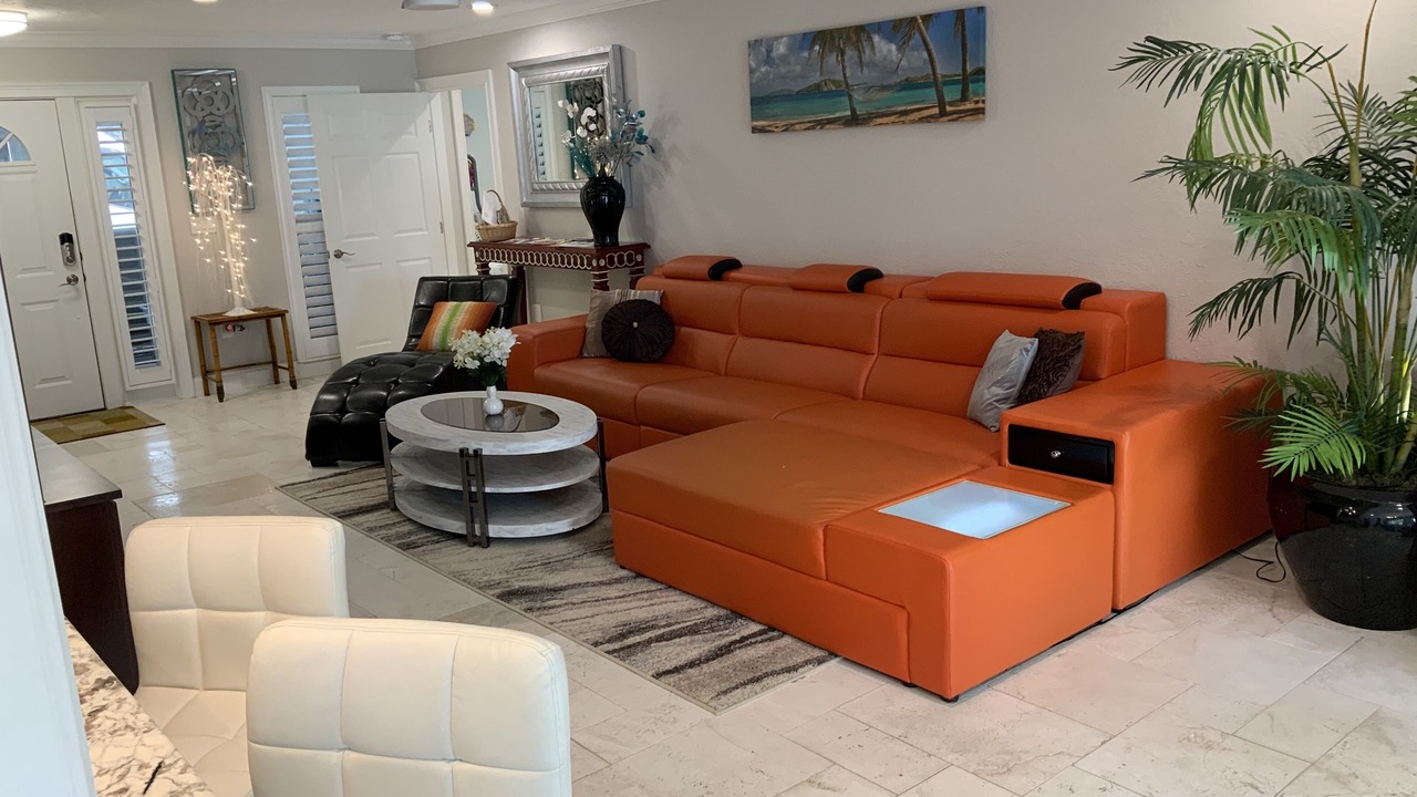 Photo of Livingroom in Trailer Estates