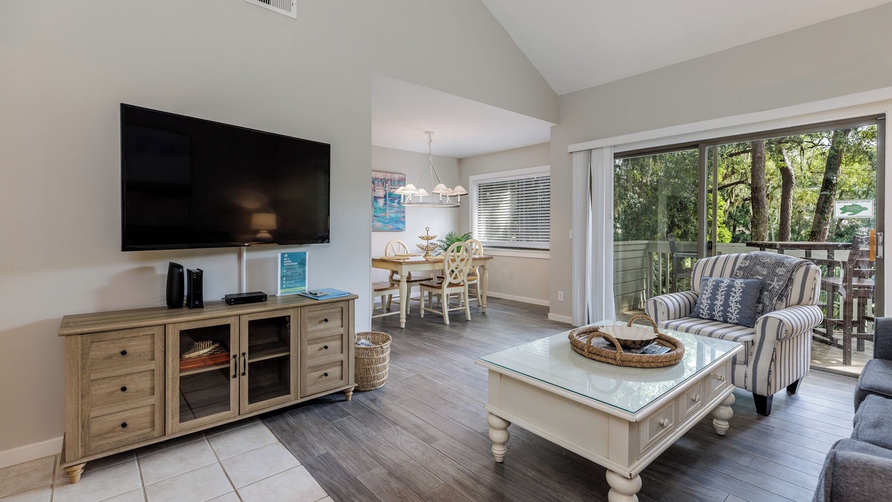 Photo of Livingroom in Sea Pines