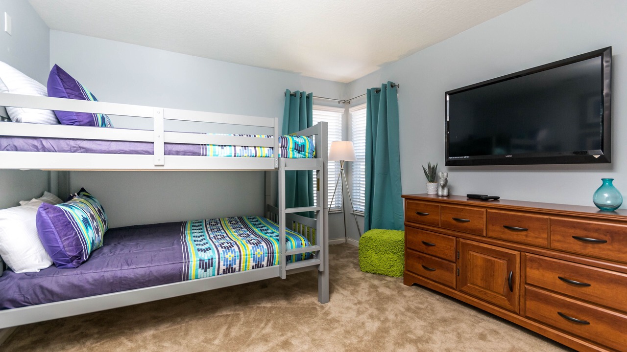 Photo of Bedroom in Windsor Palms