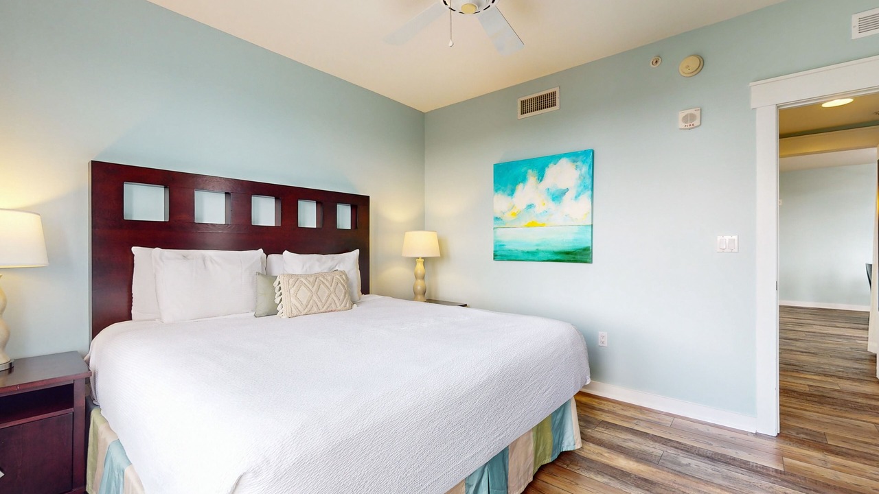 Photo of Bedroom in Baytowne Wharf