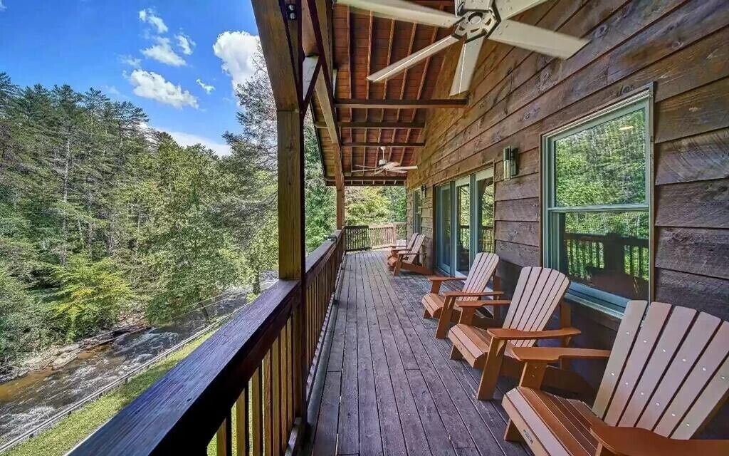 Photo of Patio Balcony in Raccoon Ridge