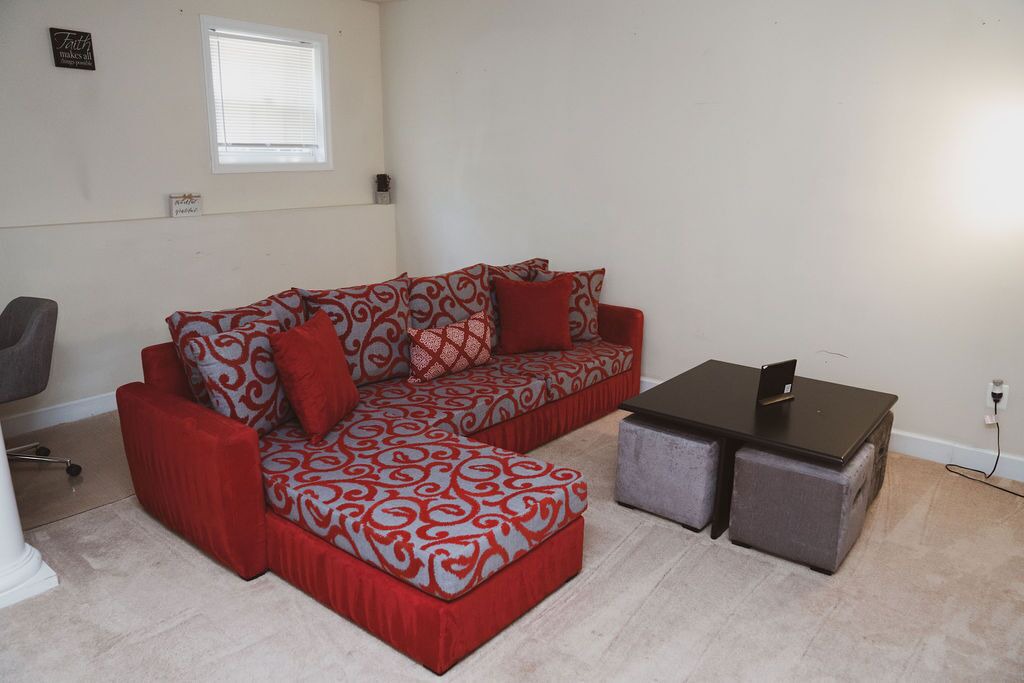 Photo of Livingroom in Gaithersburg