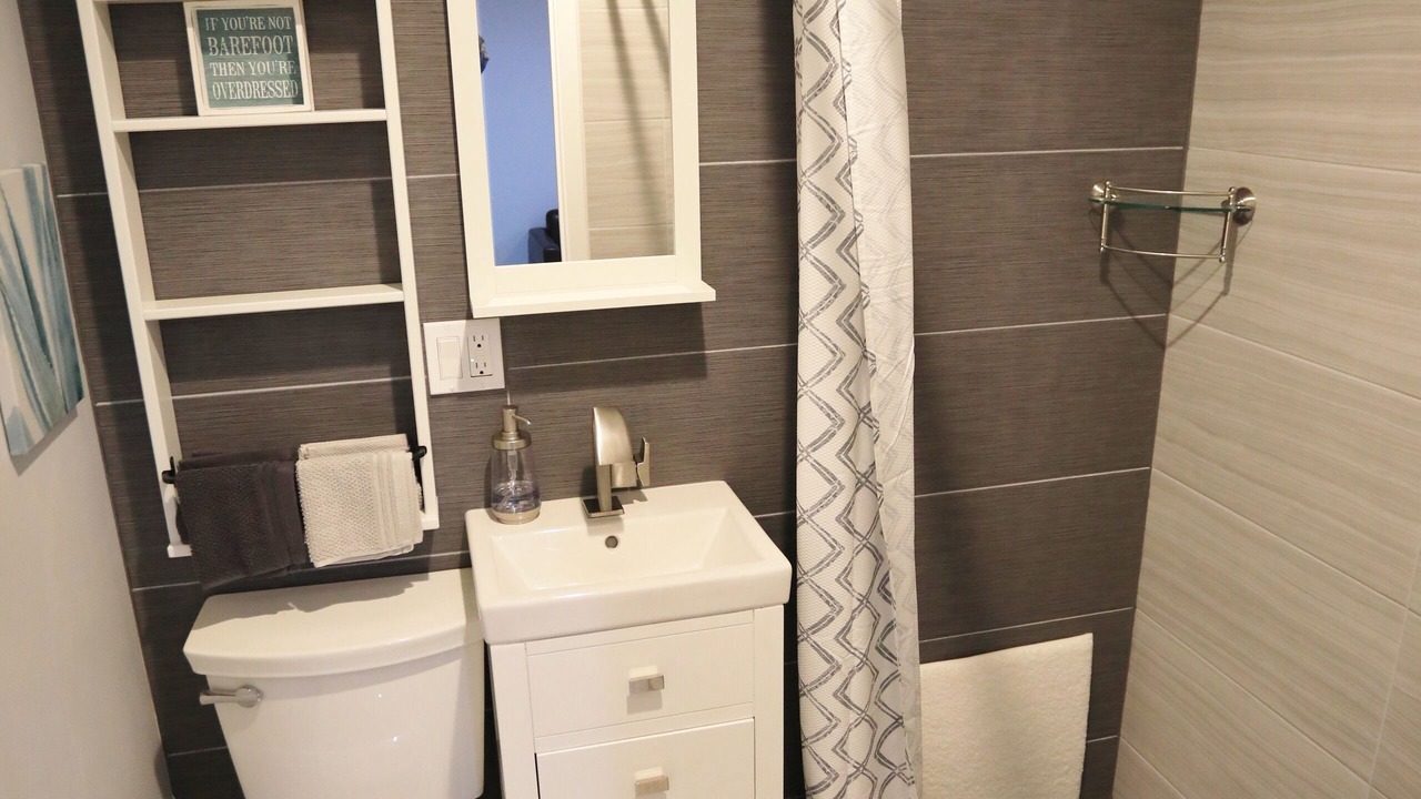Photo of Bathroom in Laurel