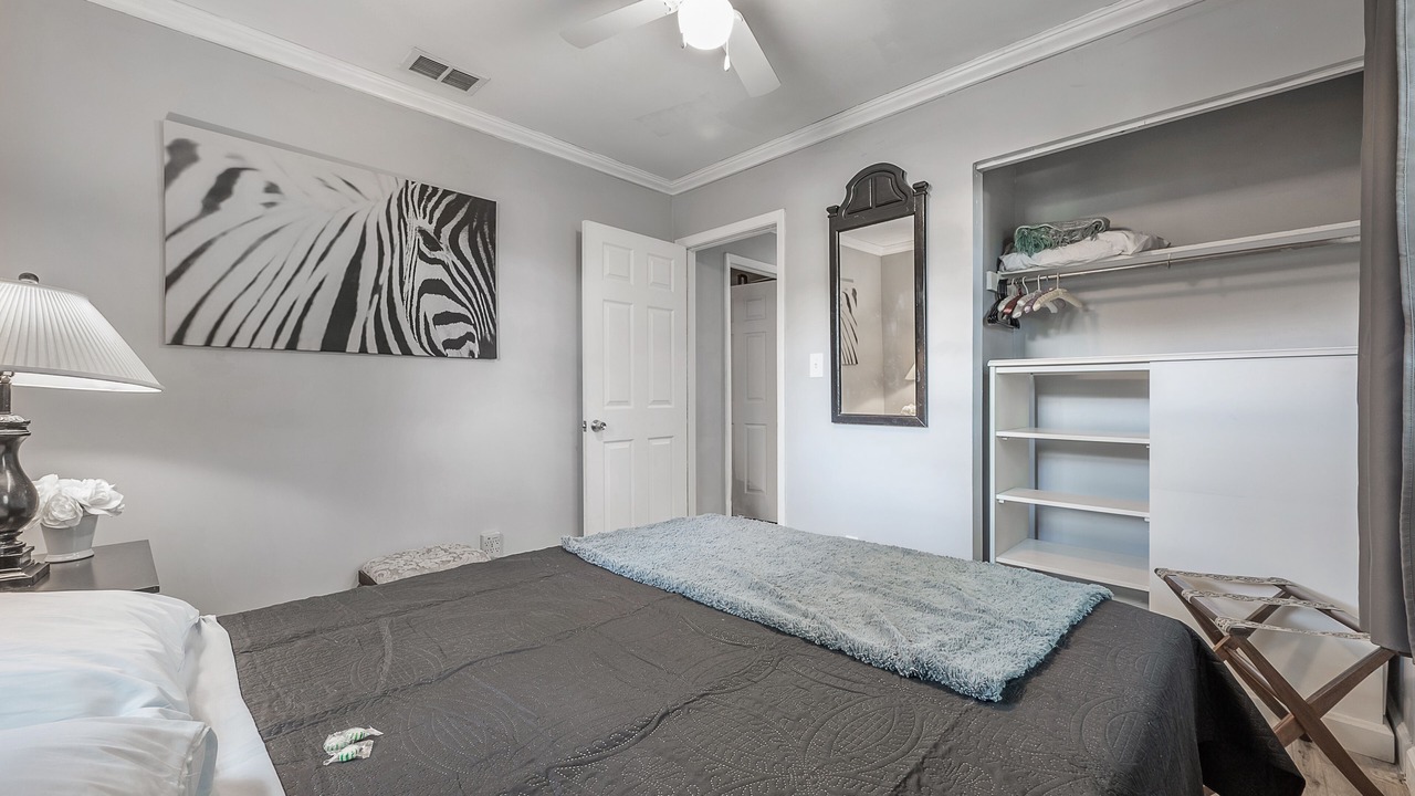Photo of Bedroom in Temple Crest