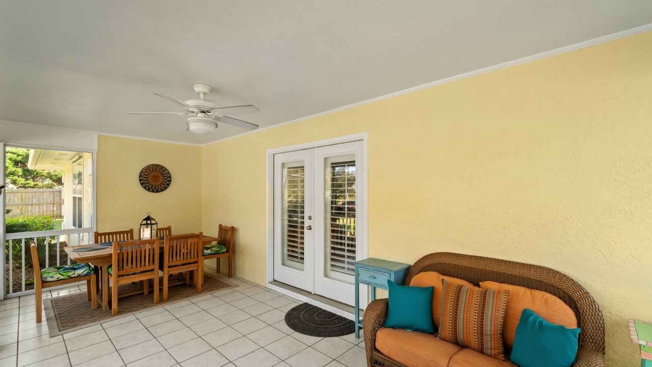 Photo of Livingroom in Riviera Beach