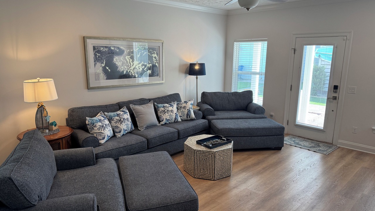 Photo of Livingroom in Laguna Beach Estates