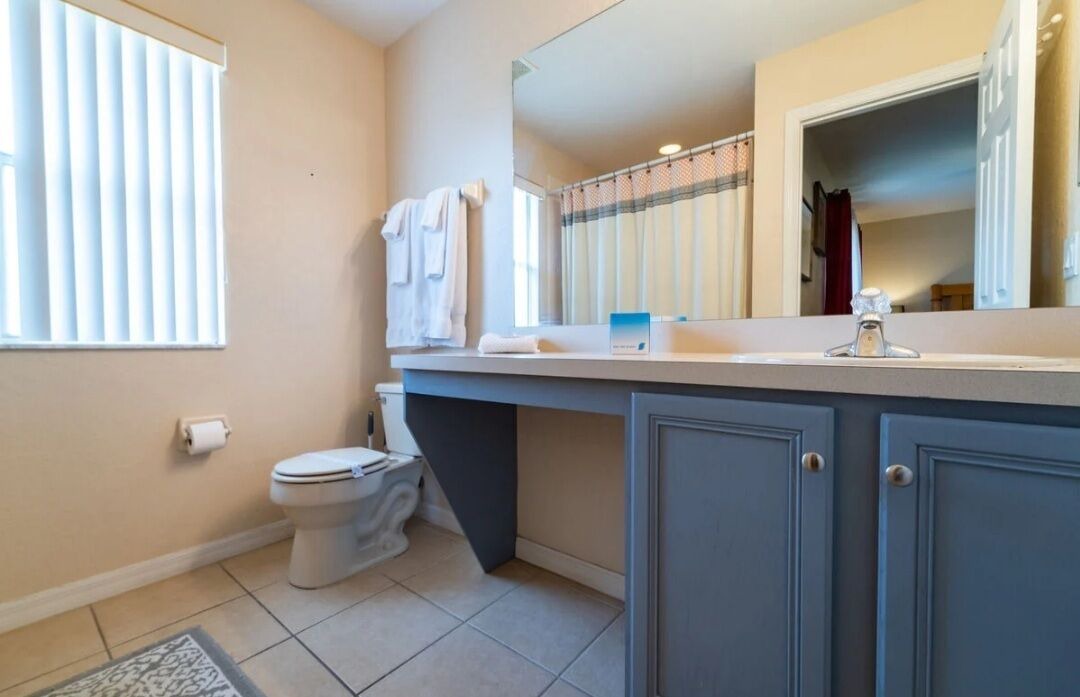 Photo of Bathroom in Regal Palms