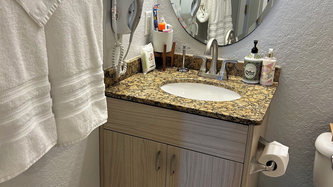 Photo of Bathroom in Treasure Island
