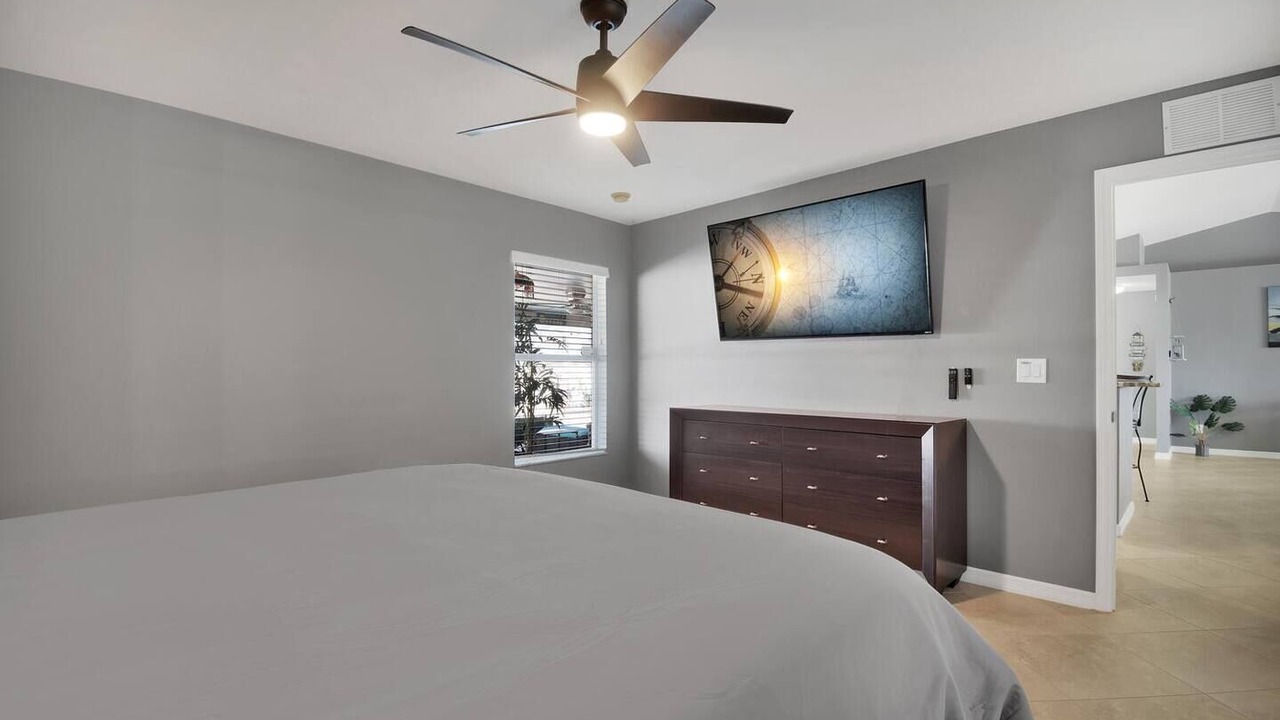 Photo of Bedroom in Diplomat
