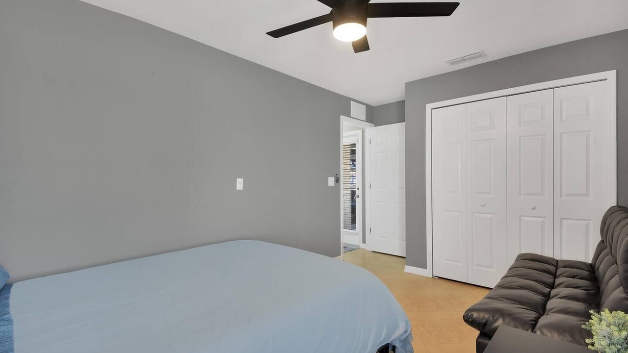 Photo of Bedroom in Diplomat