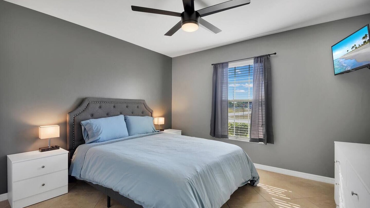 Photo of Bedroom in Diplomat