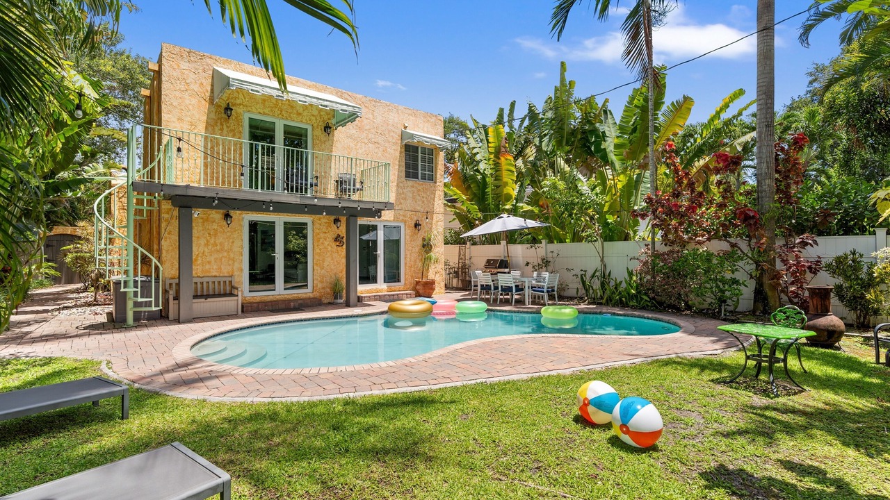 Photo of Outdoor in Downtown Fort Lauderdale