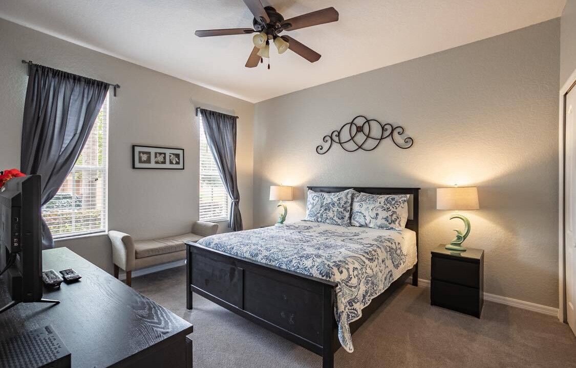 Photo of Bedroom in Regal Palms