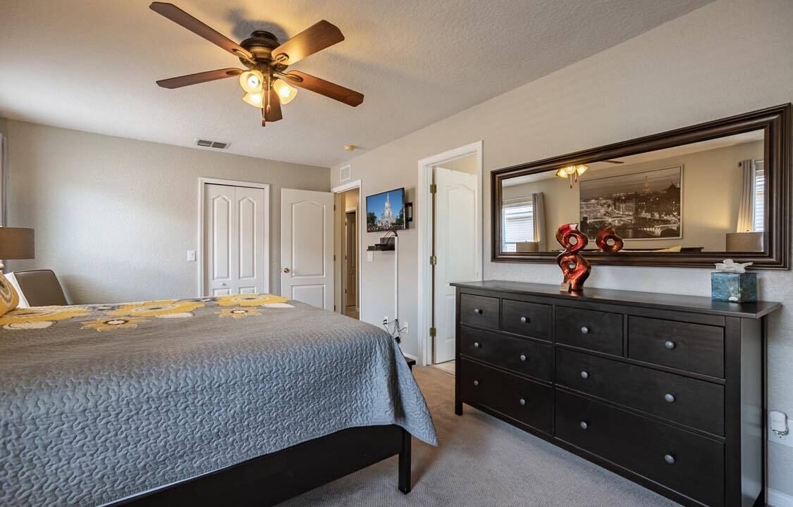 Photo of Bedroom in Regal Palms