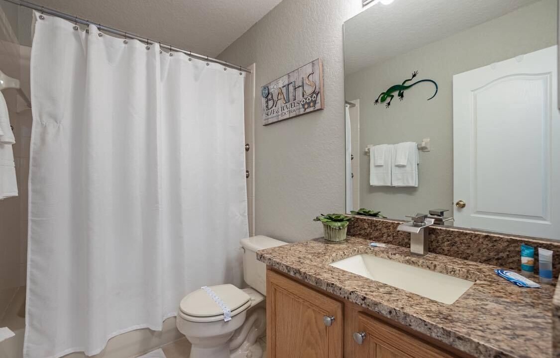 Photo of Bathroom in Regal Palms