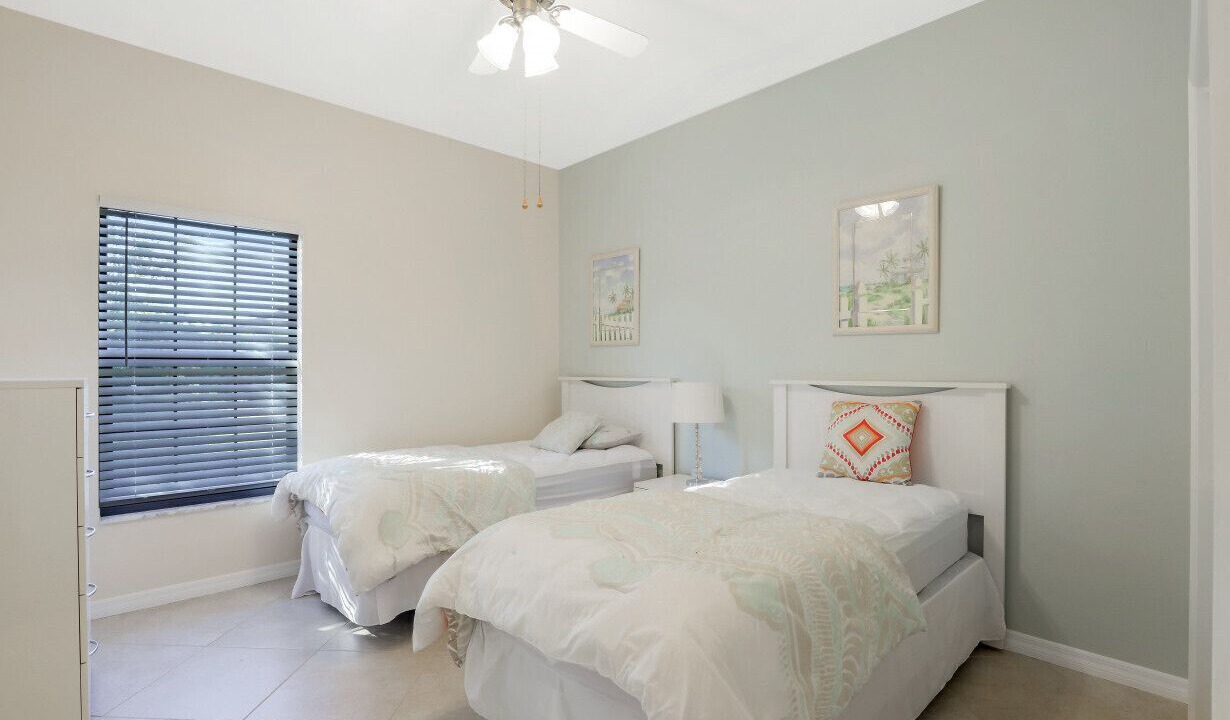 Photo of Bedroom in Pelican