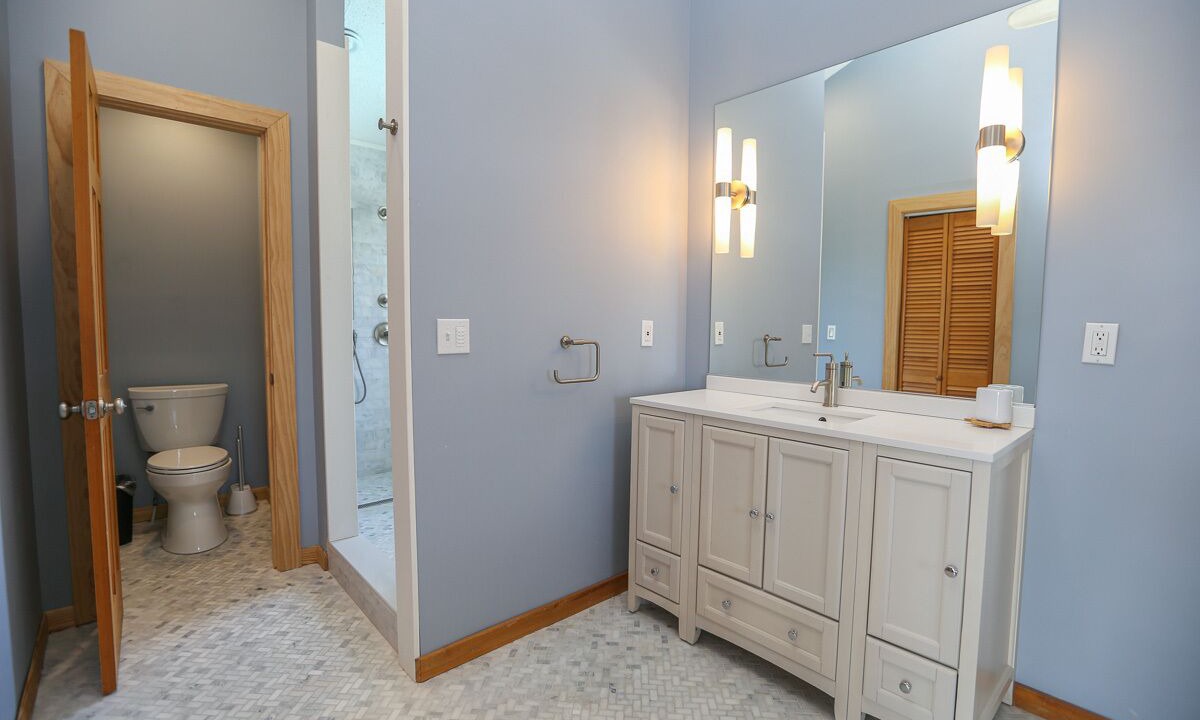 Photo of Bathroom in Carolina Dunes