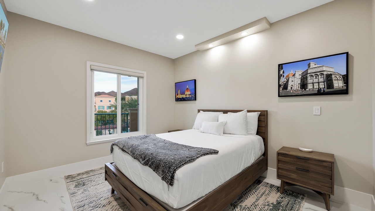 Photo of Bedroom in Lake Las Vegas