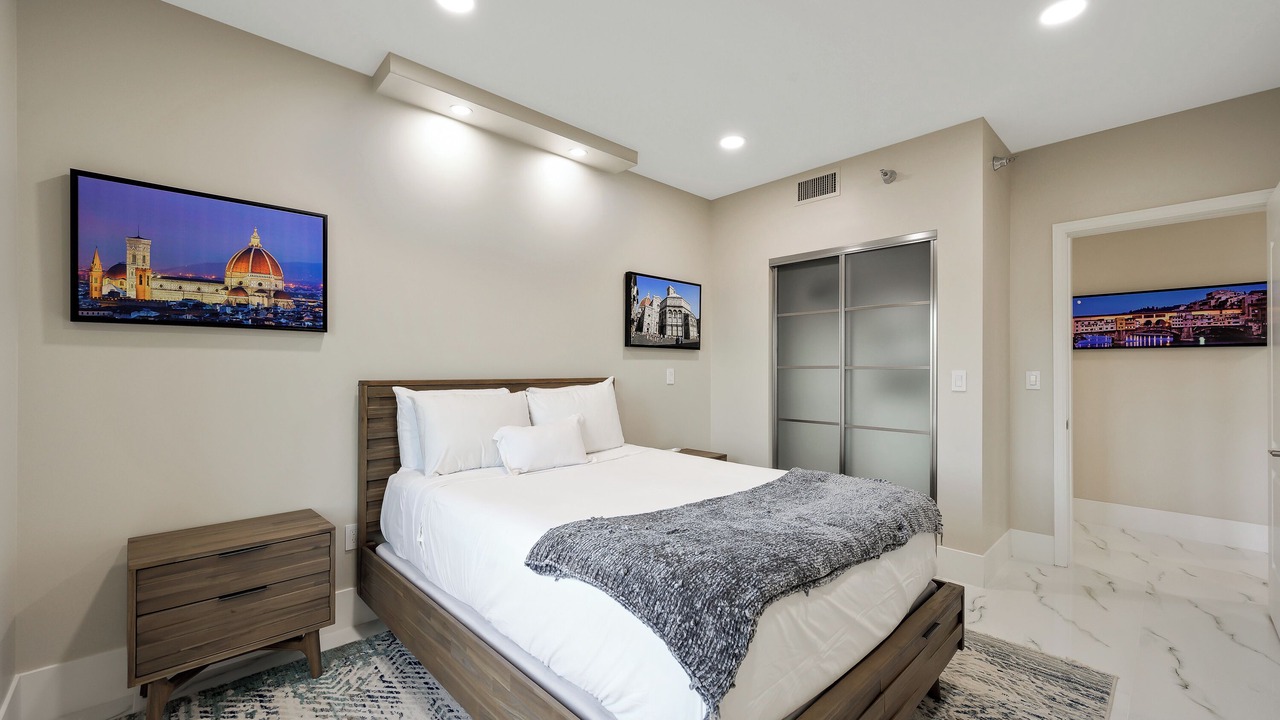 Photo of Bedroom in Lake Las Vegas