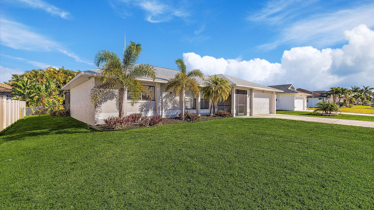 Photo of Outdoor in Pelican