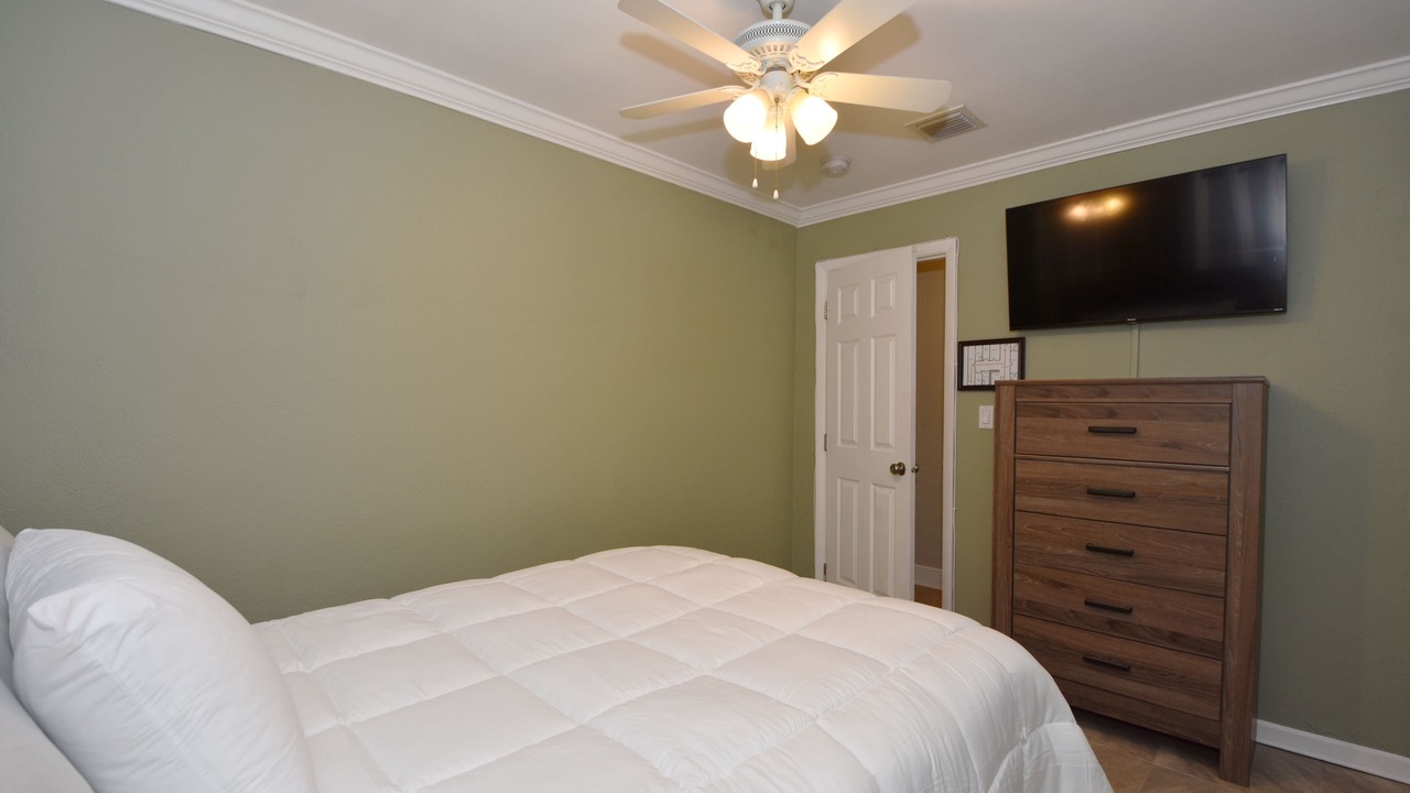 Photo of Bedroom in Riverside Park