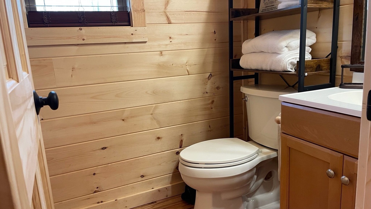 Photo of Bathroom in Murphy
