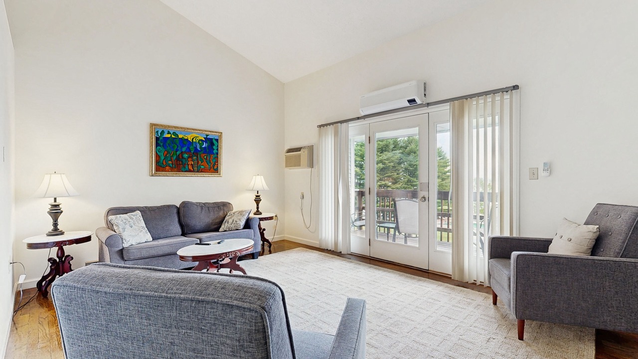 Photo of Livingroom in Bar Harbor