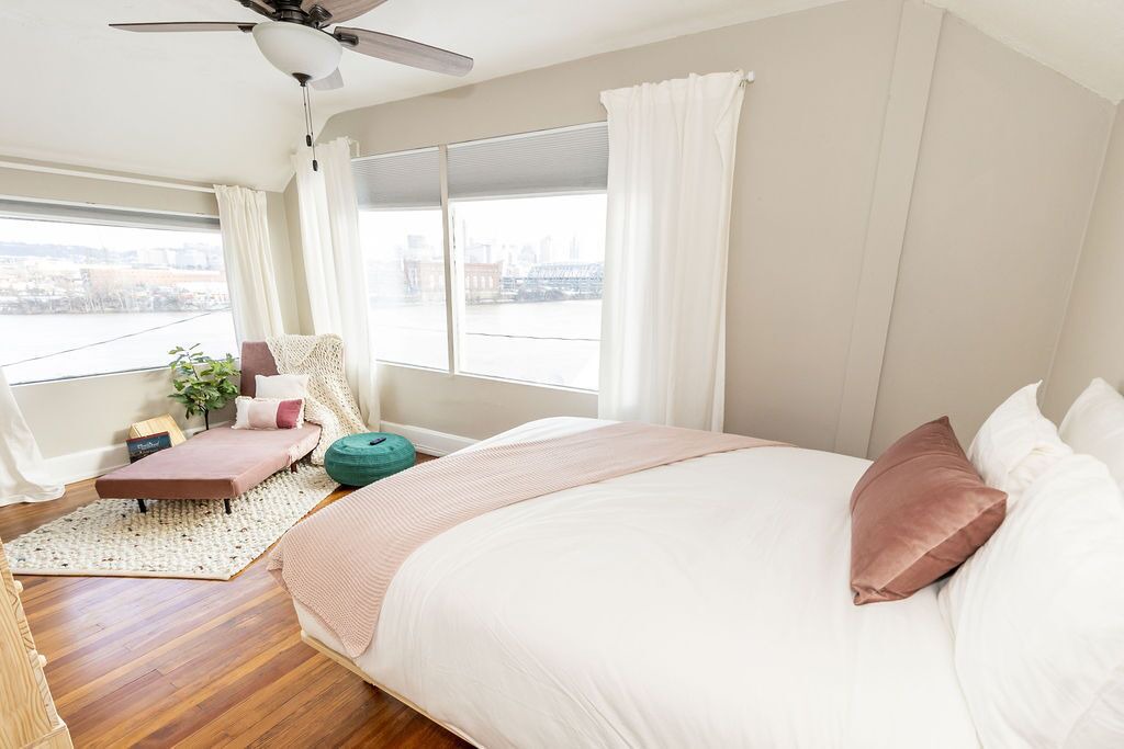 Photo of Bedroom in Covington